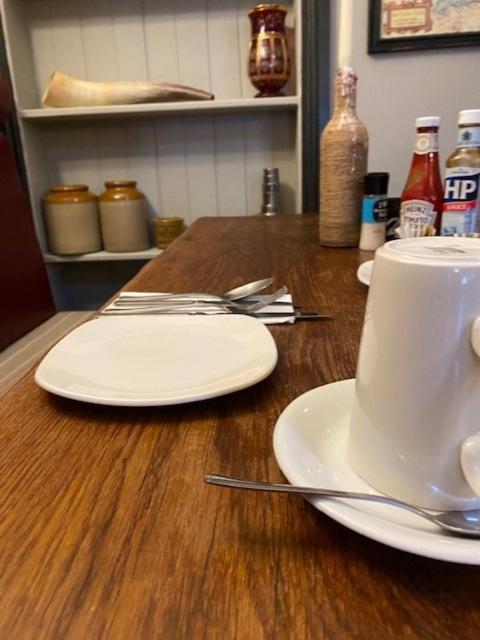 Inn The Arms Hotel, Somerset 4*