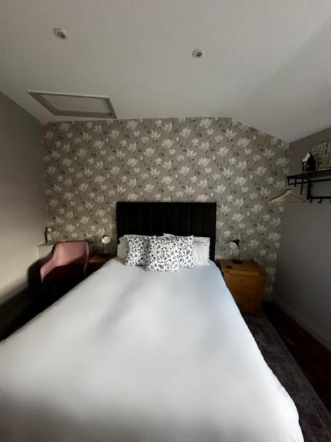 The Arms Hotel, Somerset Мини-отель 4*