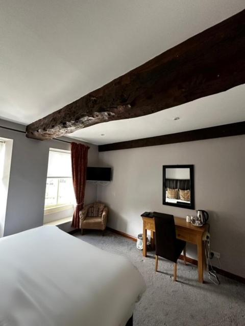 The Arms Hotel, Somerset Ilchester