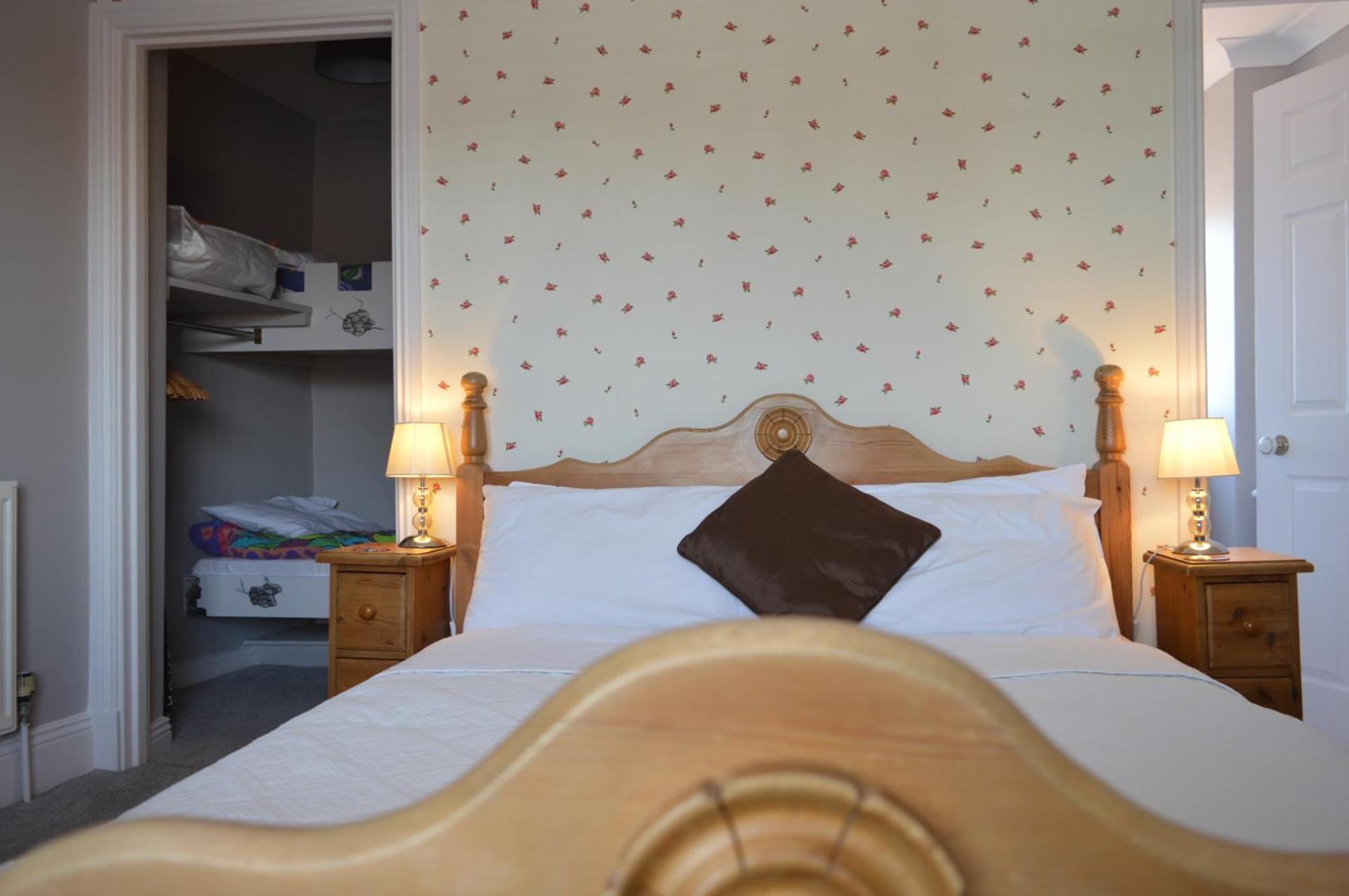 The Arms Hotel, Somerset Мини-отель