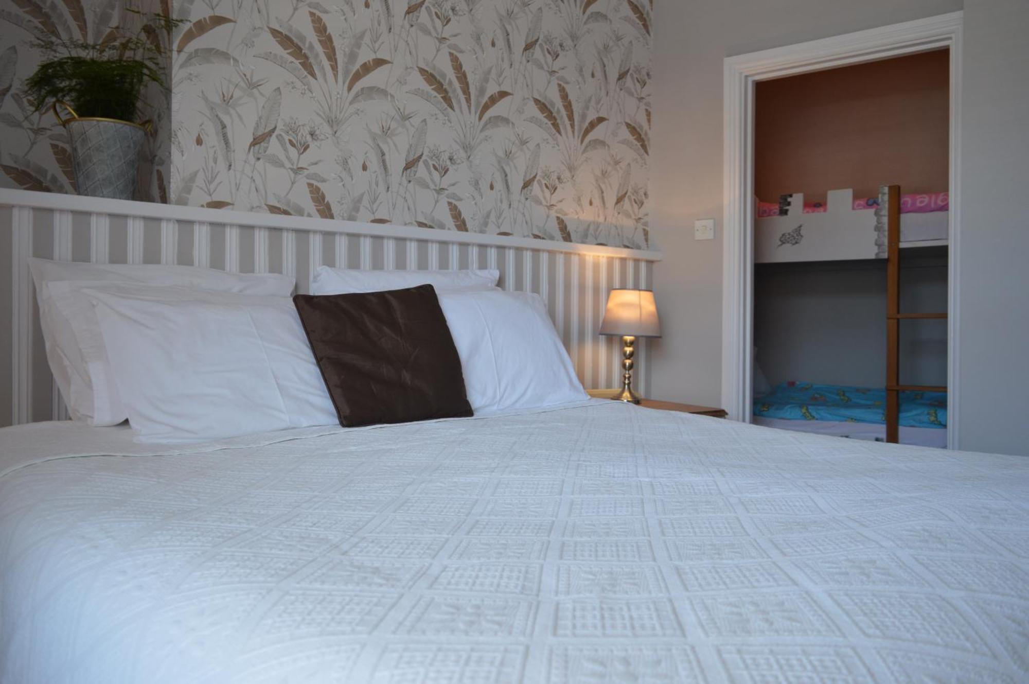 The Arms Hotel, Somerset
