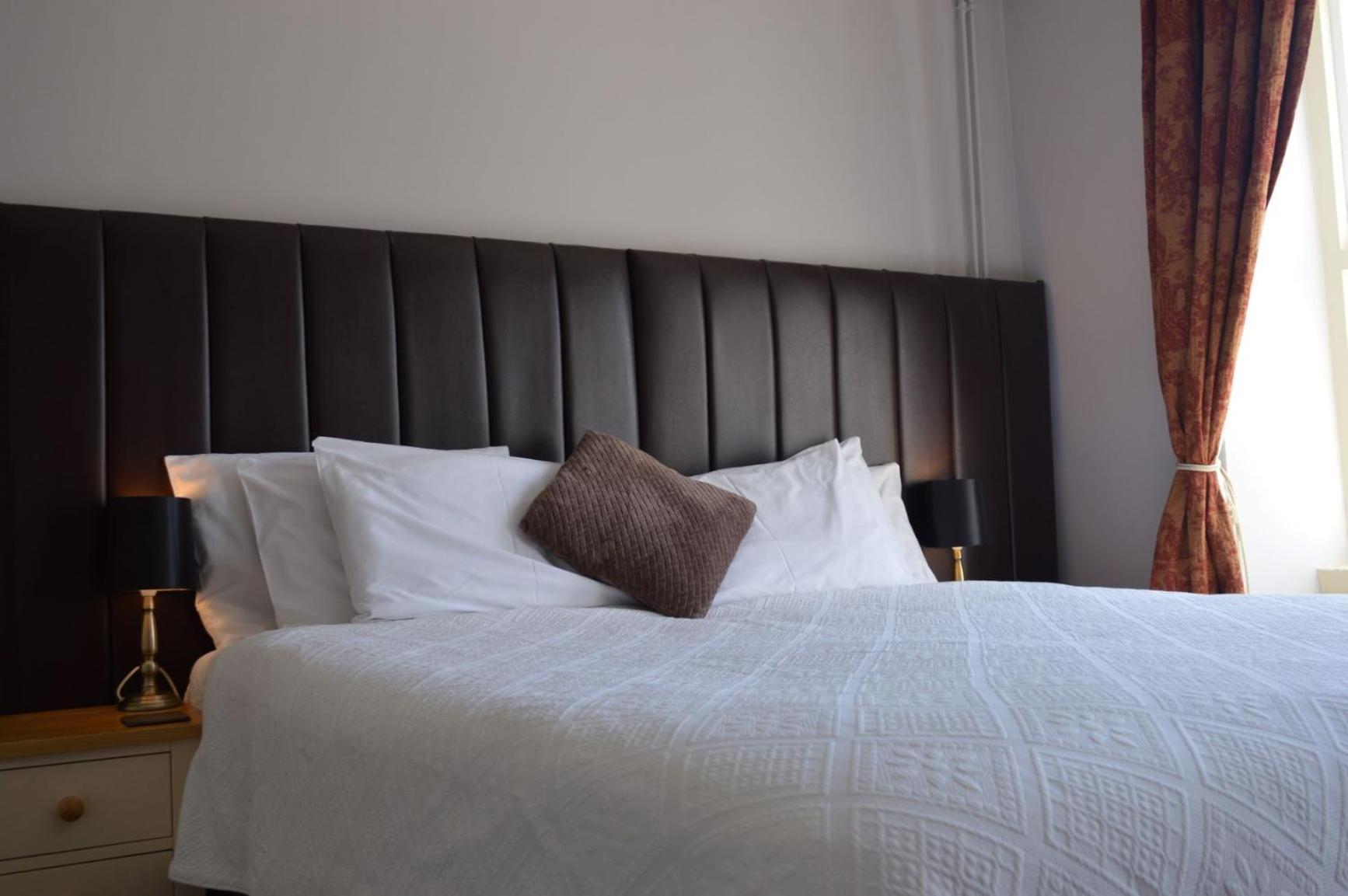 Мини-отель The Arms Hotel, Somerset Ilchester
